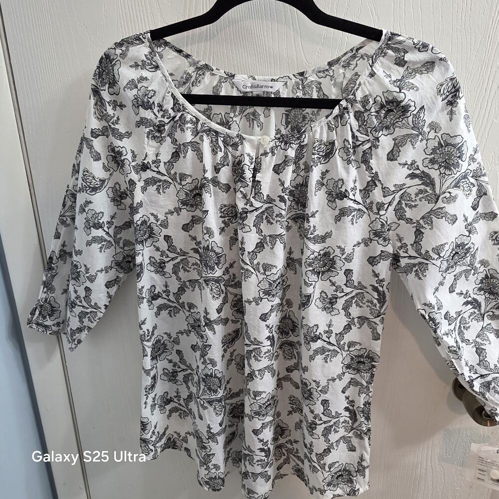 NWT Croft & Barrow Women's Floral Print Blouse – Size M – Black & White Cotton
